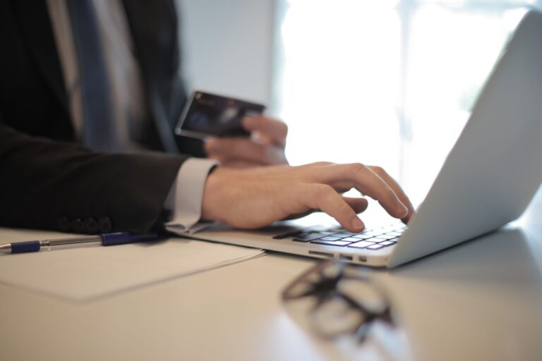 Comment innover dans le e-commerce pour se démarquer ?